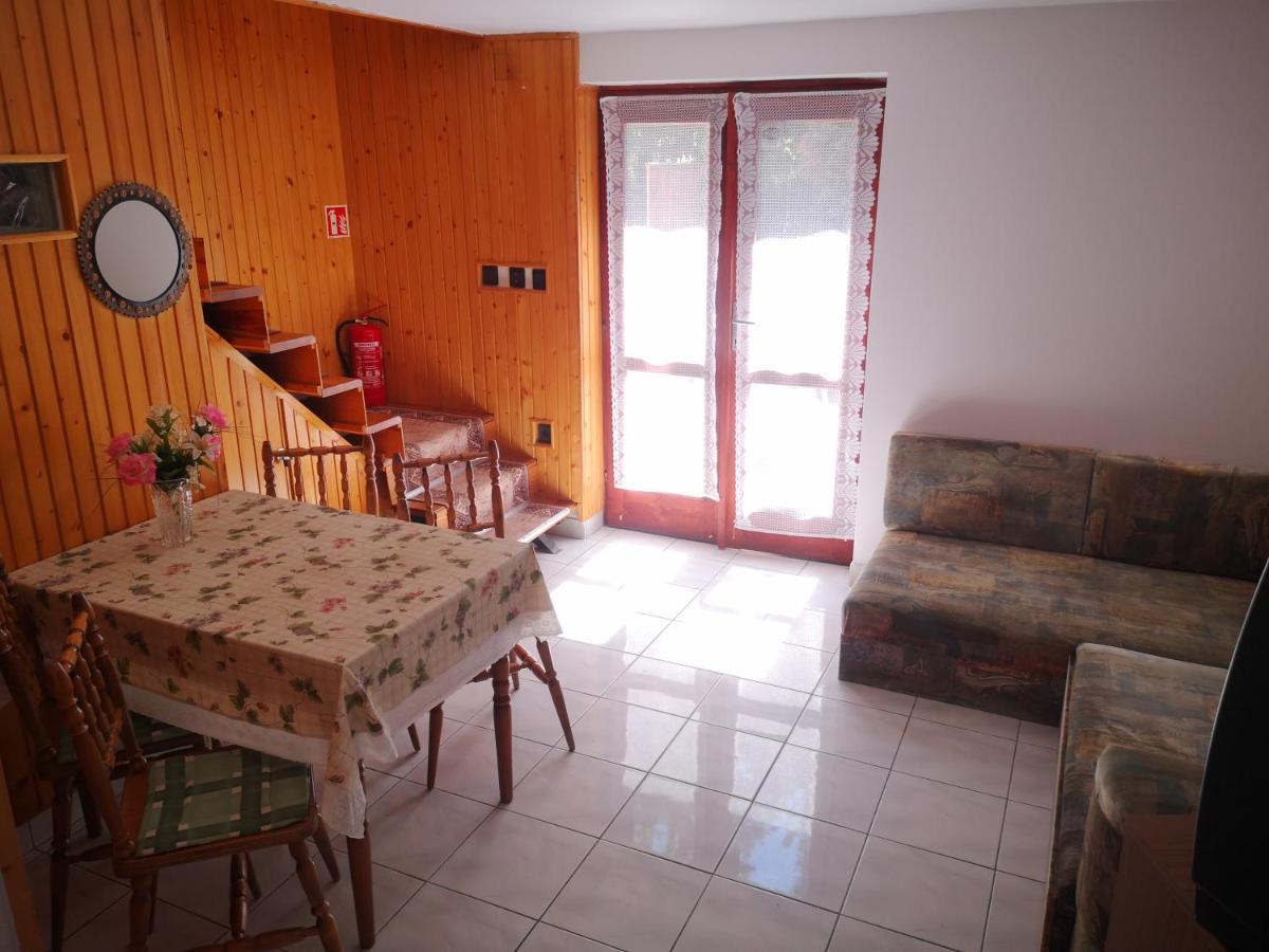 Vadasztanya Apartmanhazak Siófok Exteriér fotografie