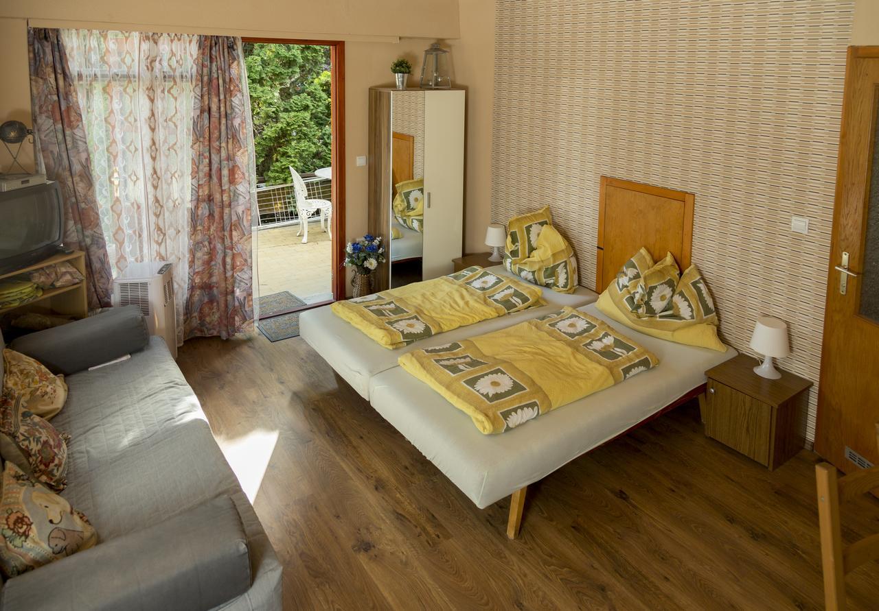 Vadasztanya Apartmanhazak Siófok Exteriér fotografie